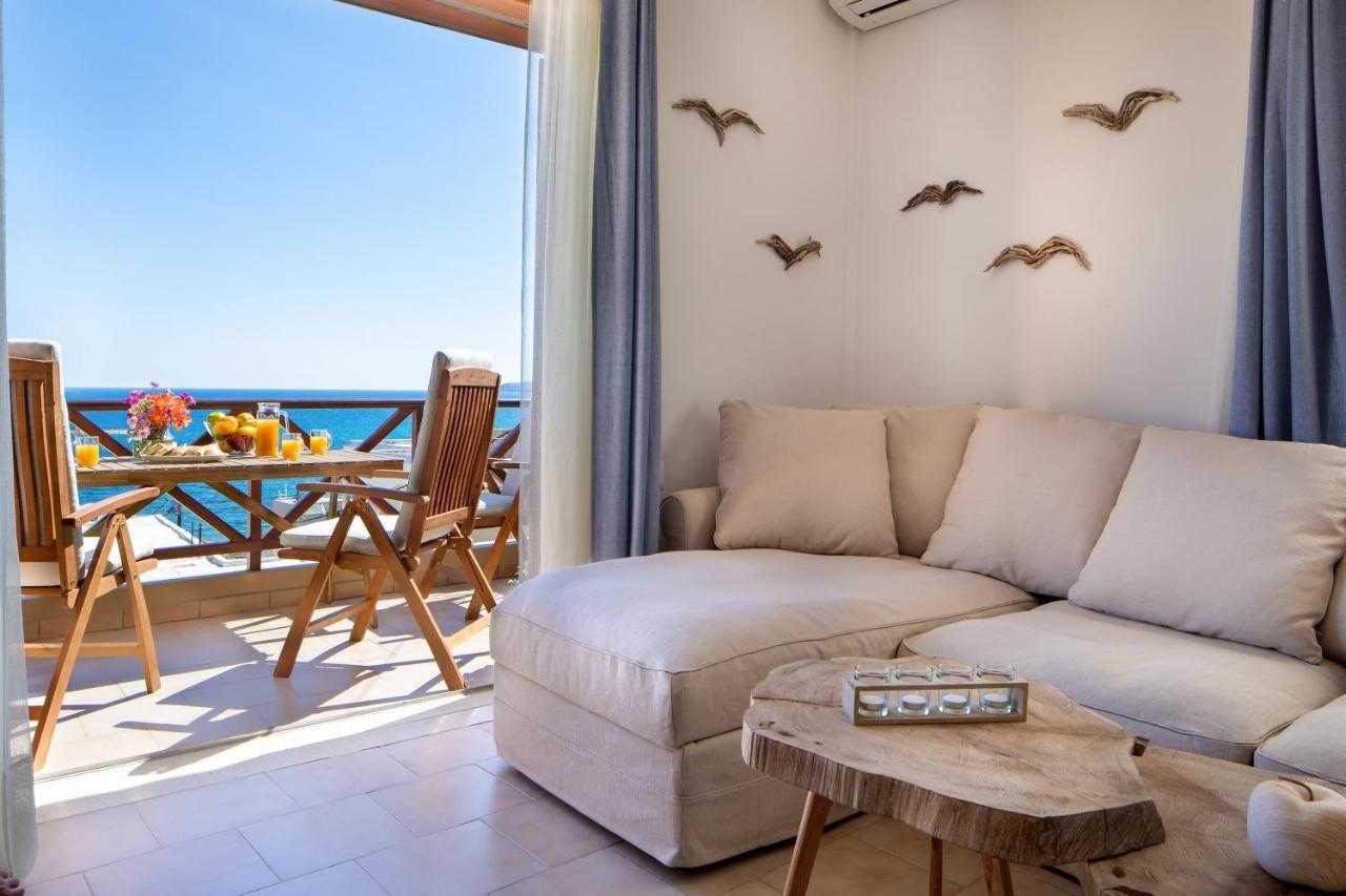 Avra Apartments Kalivai Exteriör bild