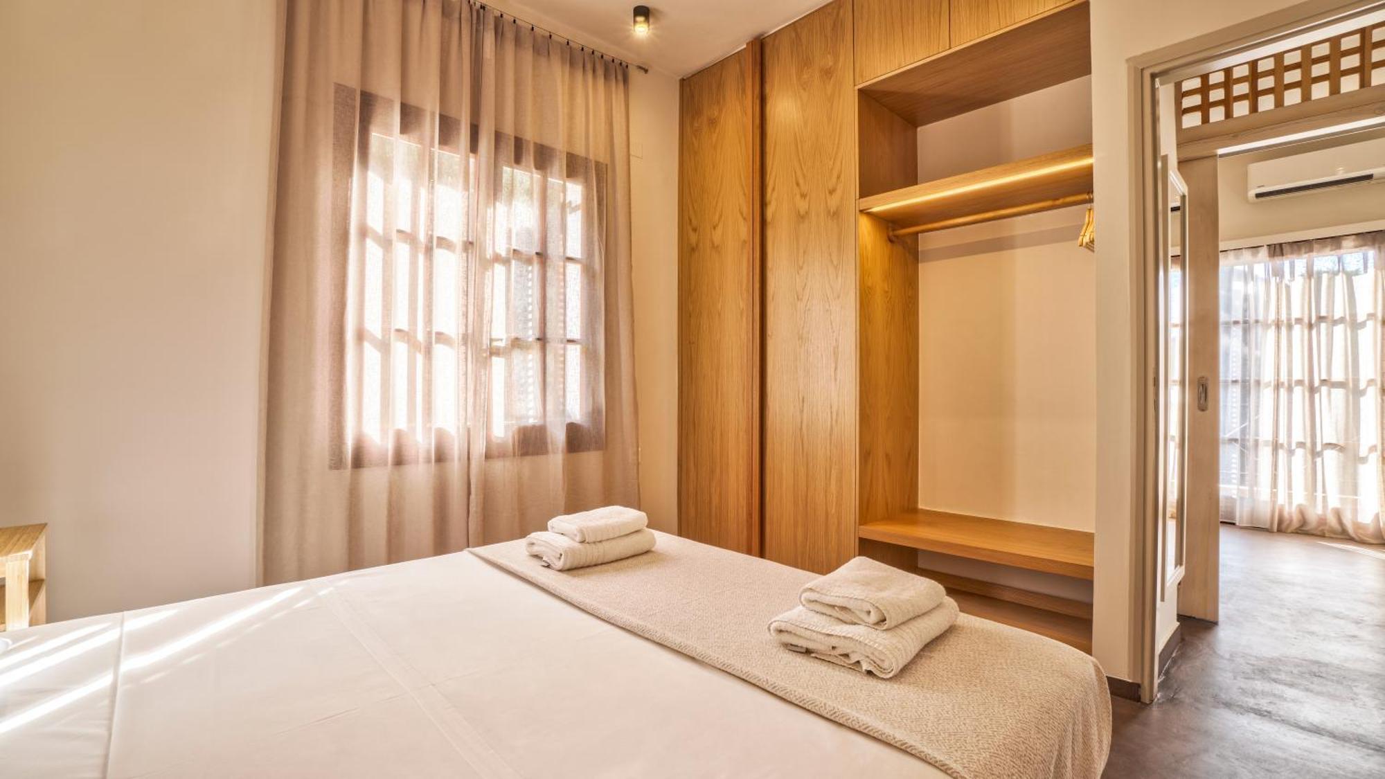 Avra Apartments Kalivai Rum bild