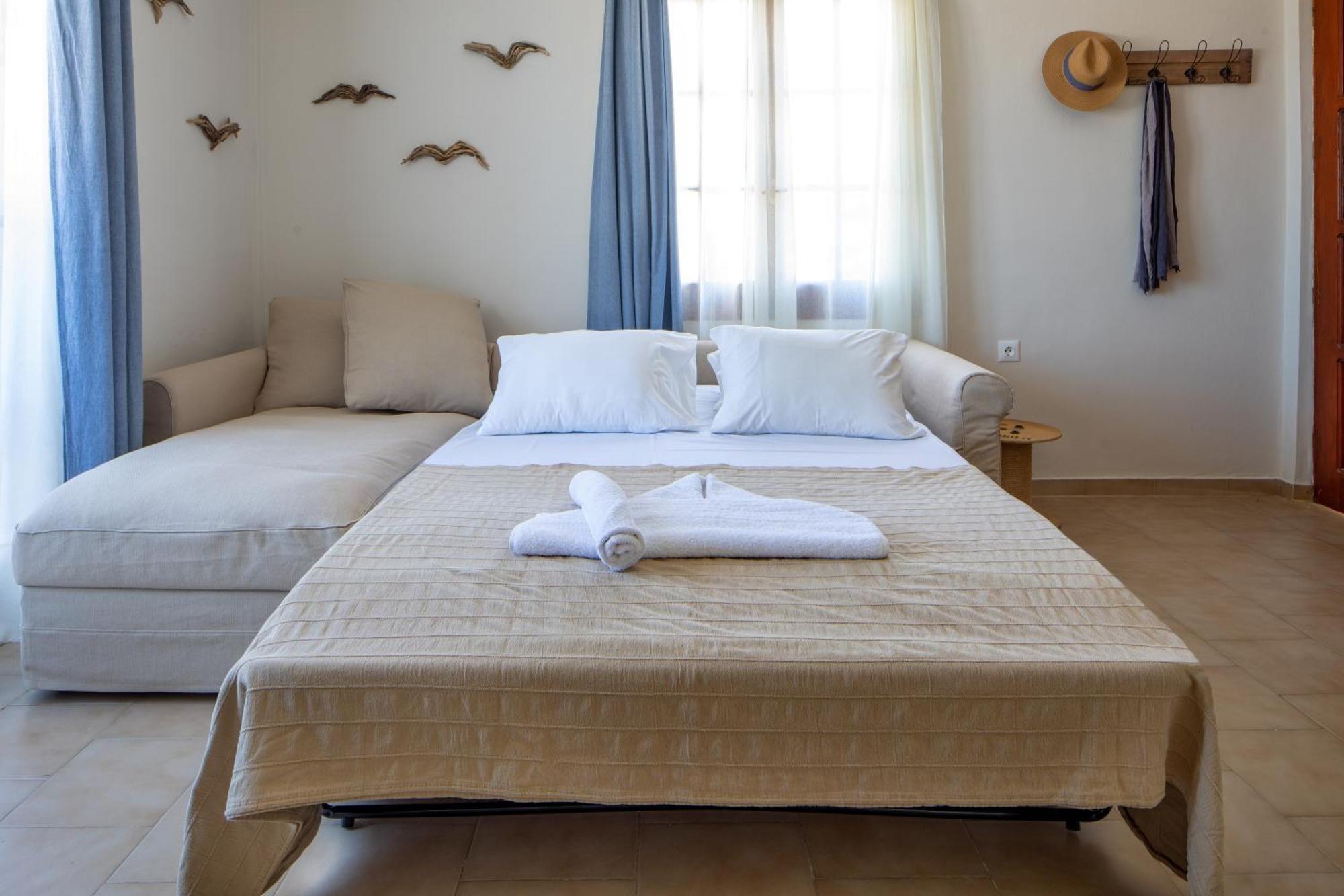 Avra Apartments Kalivai Rum bild